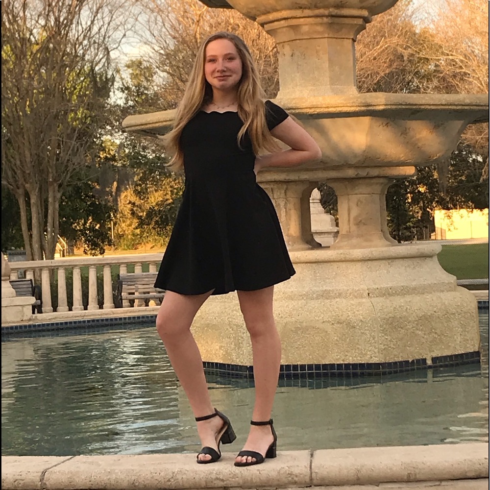 Meet your Posher, Hailey